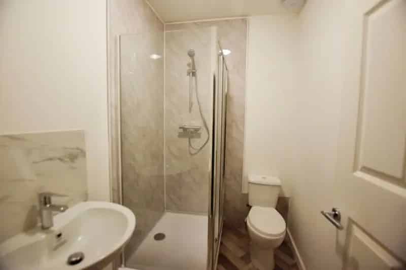 Two Bedroom Apartment Nelson Available Mid August
