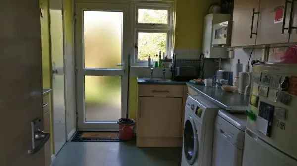 House For Rent in Horsham, England