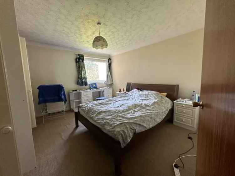 2 Bedroom Flat Meyrick Park