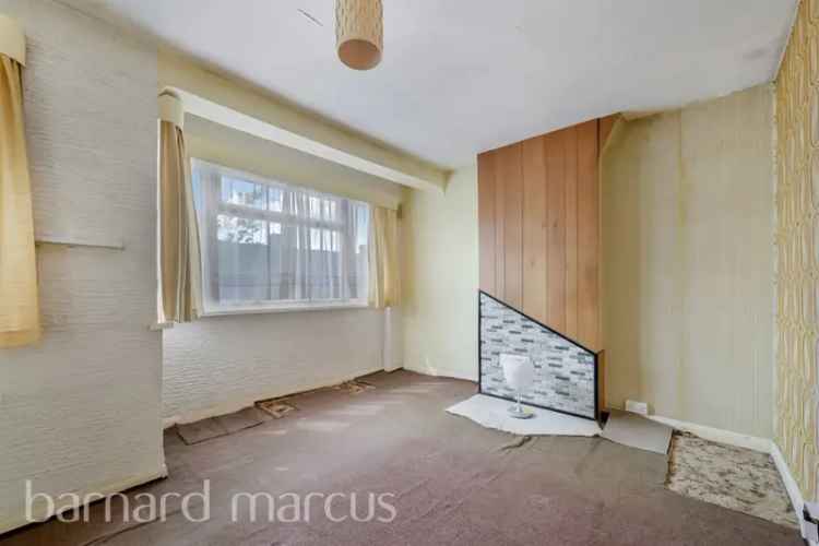 Three Bedroom Mid Terrace House For Sale