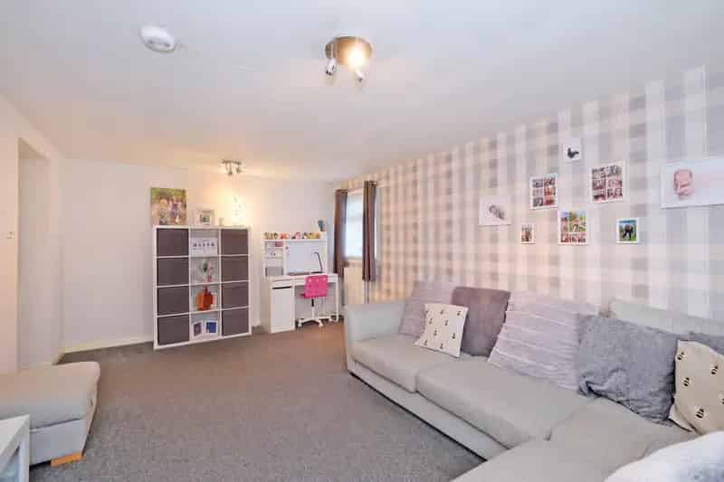3 Bed Ground Floor Flat Dyce Gas Central Heating Double Glazing
