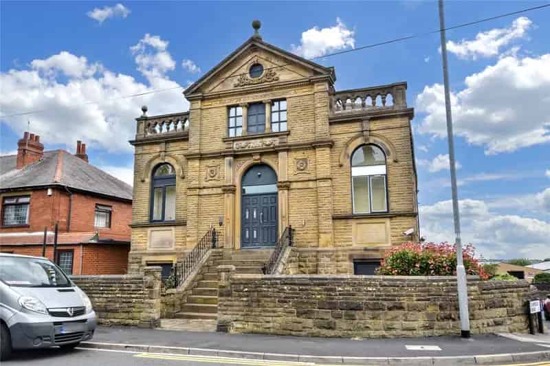 One Bedroom Apartment in Morley - Available Now