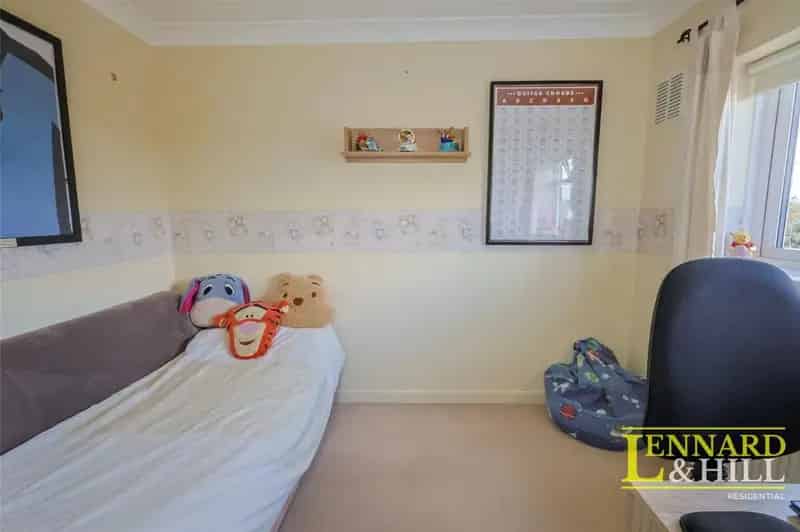 3 Bed Family Home for Sale
