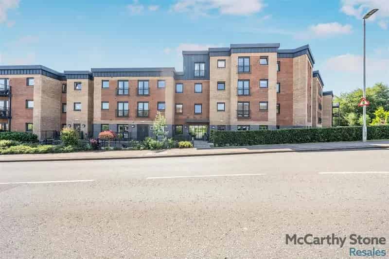 2 Bedroom Retirement Apartment for Sale