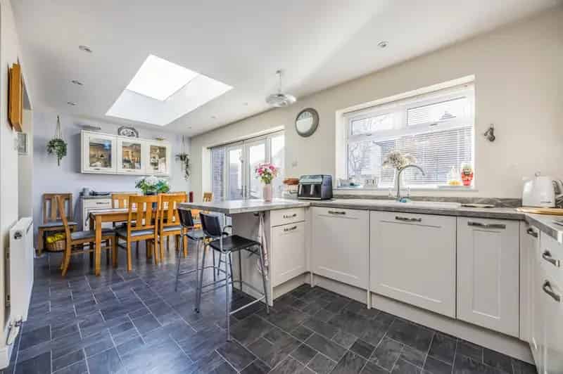 4 Bedroom Semi Detached House Southsea Hampshire