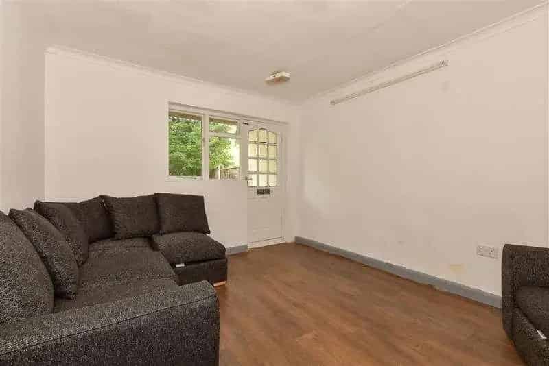 7 Bed Period House For Sale By Auction