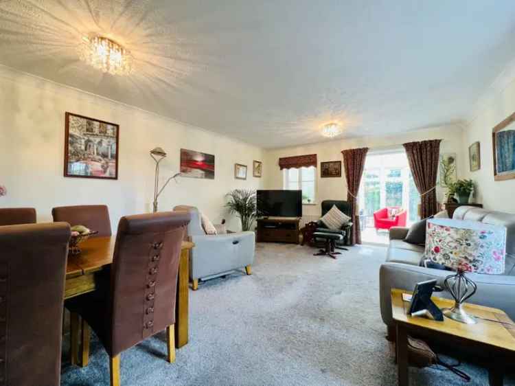 2 Bedroom House for Sale in Hythe