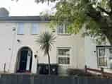 2 Bed House Near Victoria & Piccadilly Lines Large Garden