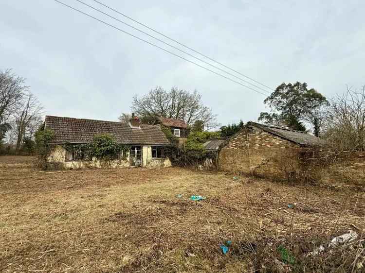 Detached House with Outbuildings near Maidstone