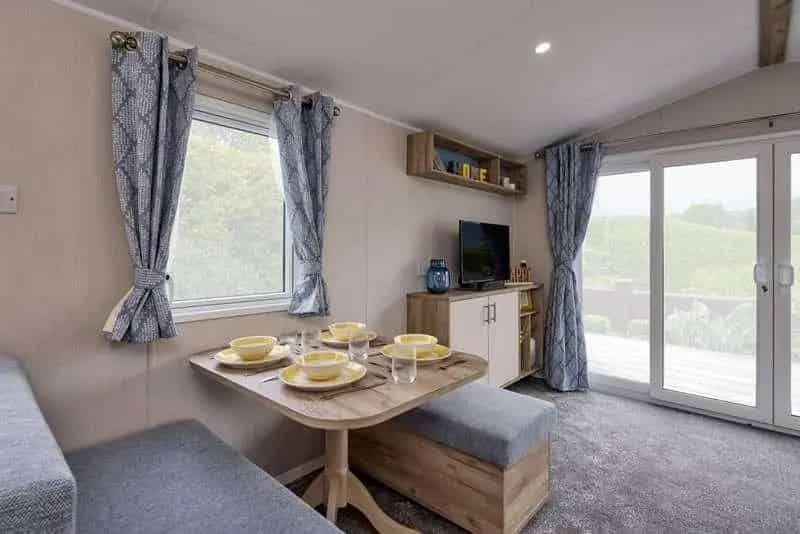2 bed property for sale