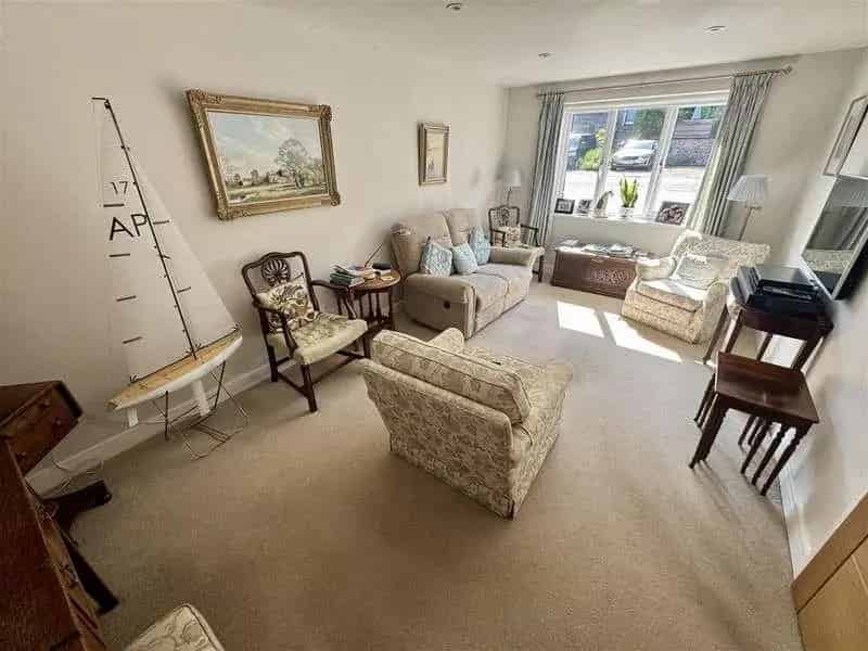 4 Bed Detached House for Sale Near Portishead High Street