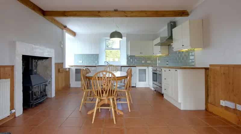 Wester Gauldwell Cottage: 2-Bedroom Stone Cottage near Craigellachie