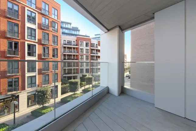 Flat for sale in Park Street, London SW6