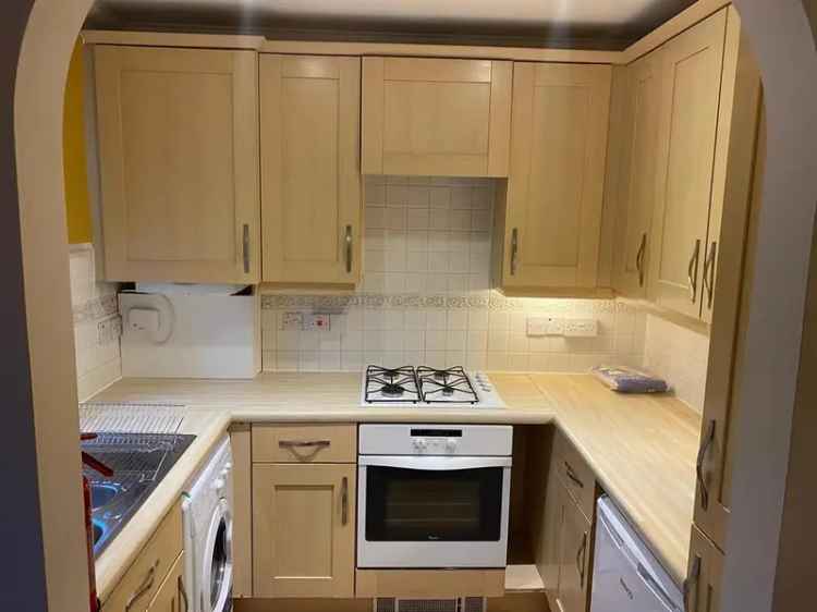 3 bedroom flat to rent