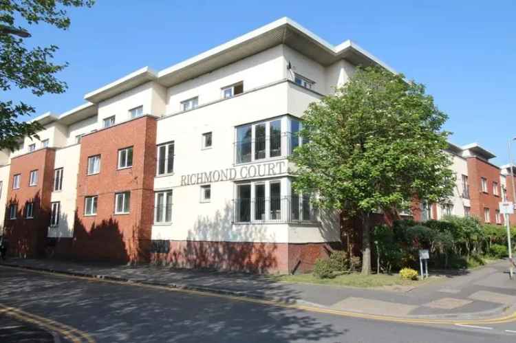 3 Bedroom Flat to Rent Salford Near Salford University
