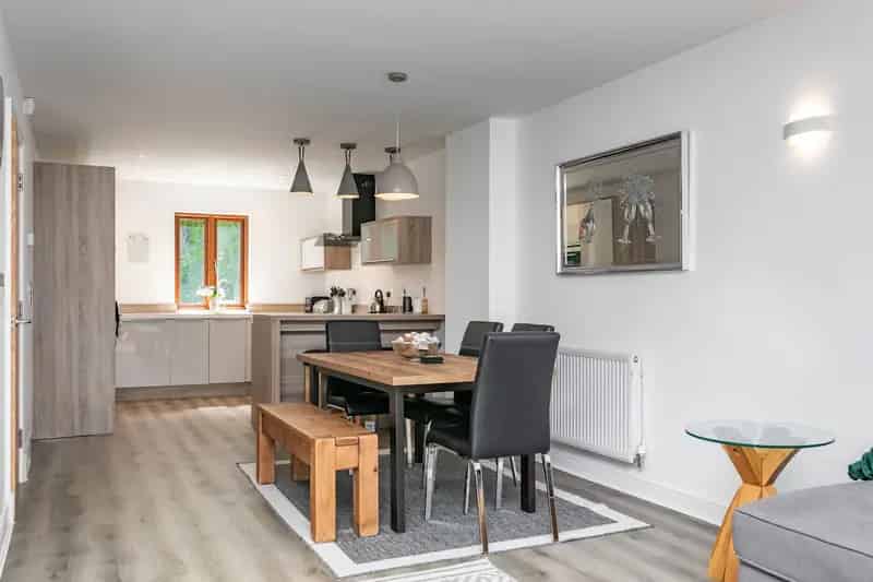 Luxury Windermere Marina Townhouse 3 Bedrooms Ensuite