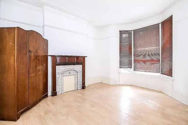 Terraced house for sale in Huddleston Road, London N7