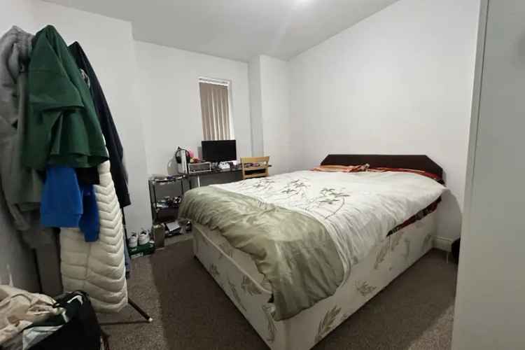 2 Bed City Centre Apartment  Zero Deposit Available