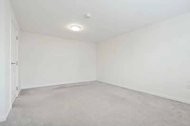4 Bedroom Detached House for Sale in Burdiehouse, Edinburgh