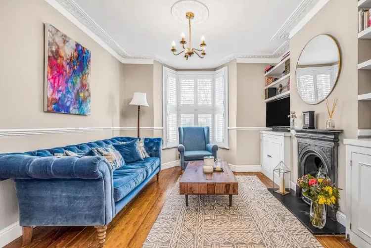 House For Sale in London, England