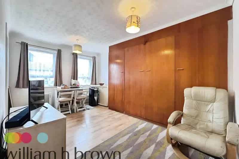 Luxury Studio Flat Zero Deposit Available
