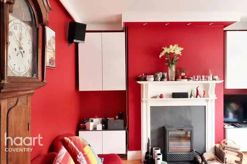 5 Bedroom Semi Detached House For Sale in Stivichall Coventry