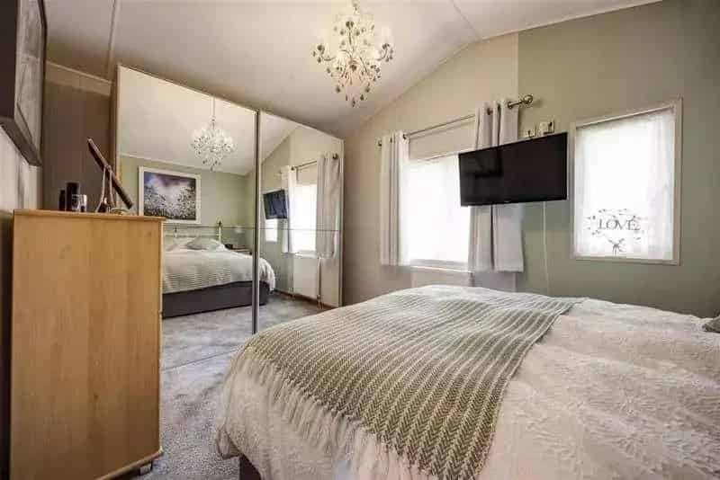 2 Bed Contemporary Lodge for Sale in Clapham, North Yorkshire