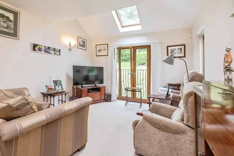 Flat For Sale , Kirklees, England