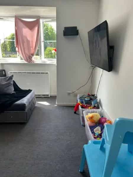 Flat For Rent , Slough, England