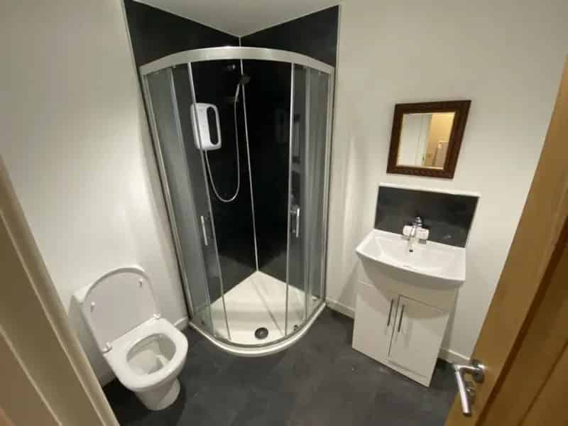 1 Bedroom Flat To Rent Available 2025