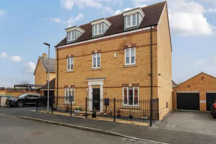 5 Bedroom Detached House for Sale in Bedford Woodlands Park