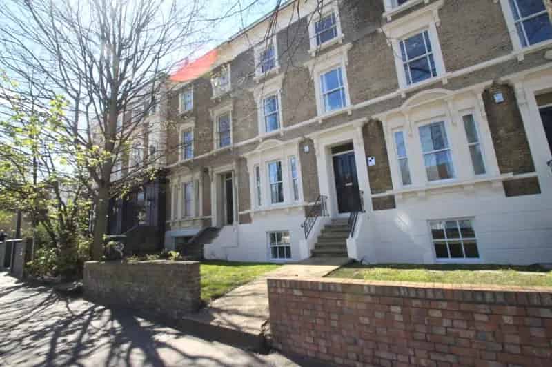 3 Bedroom Victorian House Sydenham Available March 2024