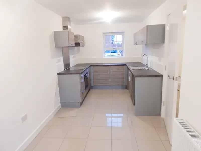 3 Bedroom House For Sale Boothferry Park