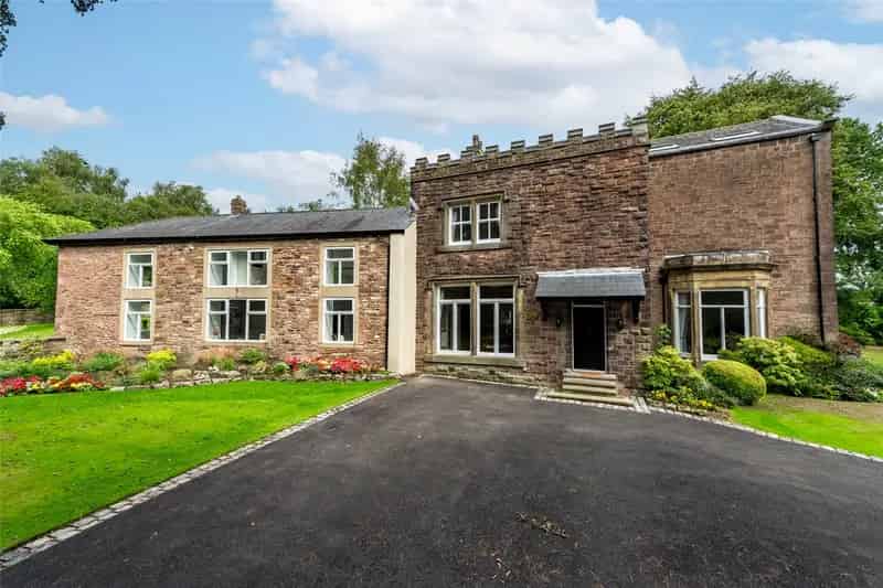 Detached House for sale with 6 bedrooms, Links Lane Pleasington