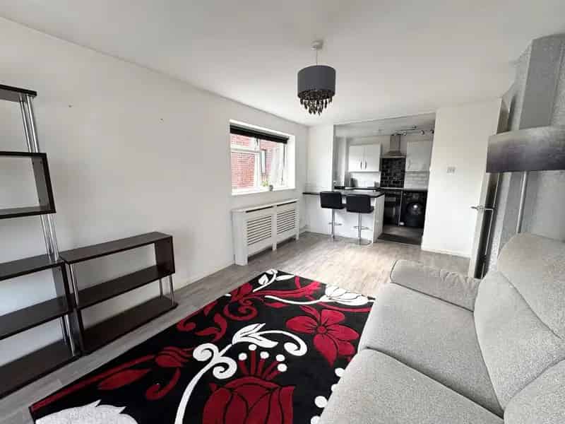 1 Bedroom Flat House to Rent in Cosham Portsmouth