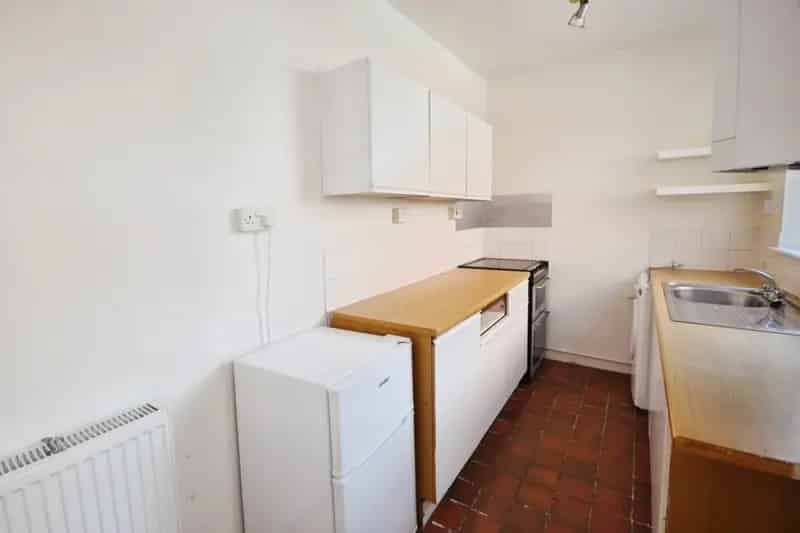 2 bedroom House
 To Rent