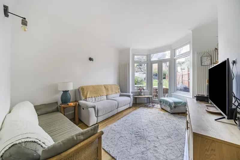 Stunning Mid Terrace Family Home SE6 Contemporary Original Features