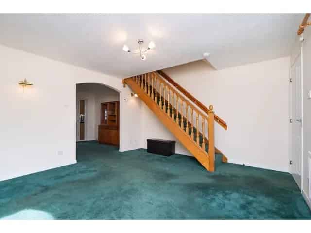 3 Bedroom End Terraced House for Sale