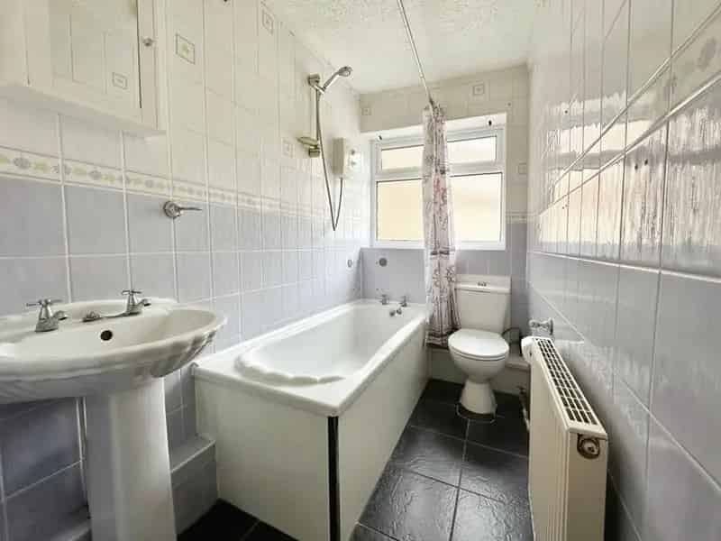 2 bedroom End Terrace House for sale, Widnes, Cheshire, WA8