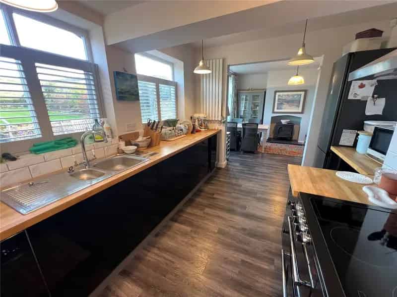 Extended Semi-Detached House with Ample Parking and Farmland Views