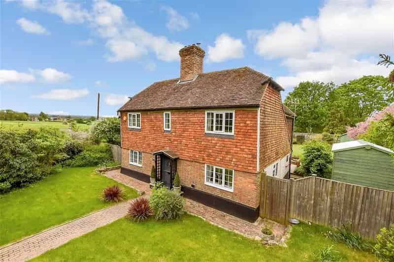 3 Bedroom Detached House for Sale in Linton