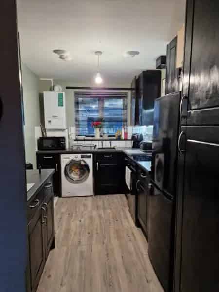 Large 2 Bed House Potential 3rd Bedroom Allocated Parking