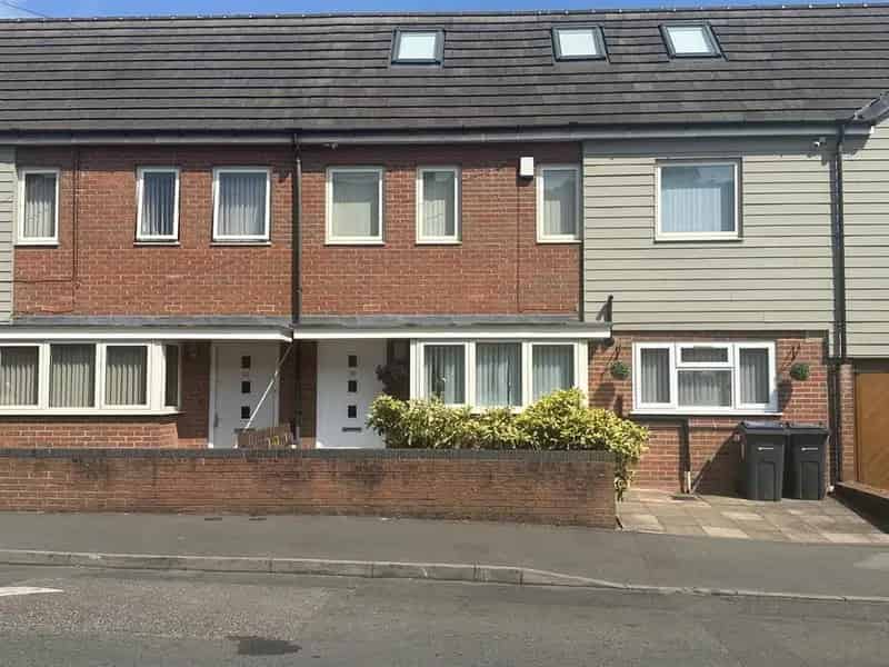 4 Bedroom Terraced House for Sale in Handsworth Birmingham