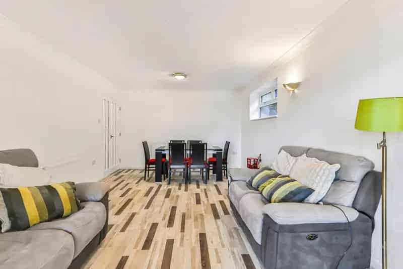 2 Bedroom Flat For Sale Boscombe Spa Sea Views