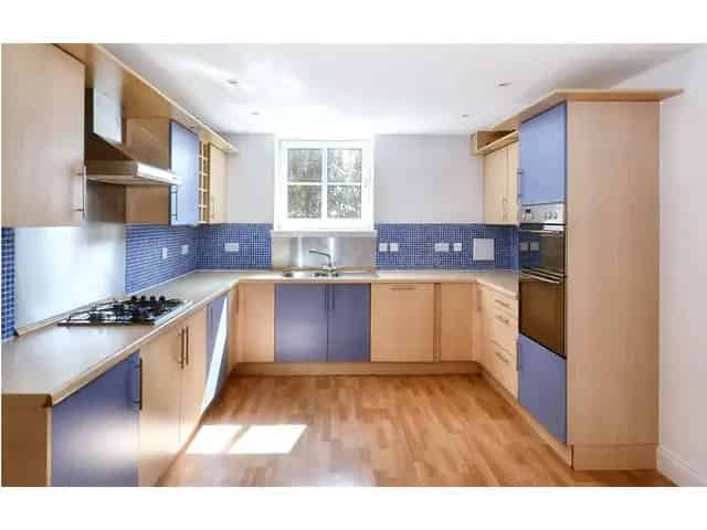 3 Bedroom Flat for Sale in Dunfermline