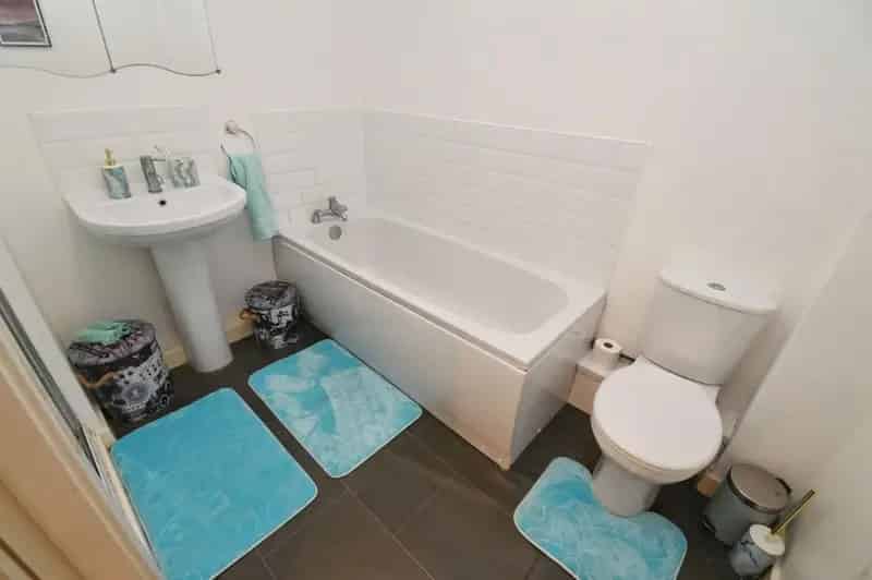 2 Bed Property for Sale Perfect First Home or Investment
