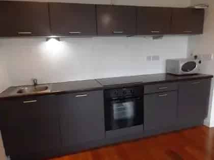 1 Bedroom Flat in Sheffield Near Hospital and University