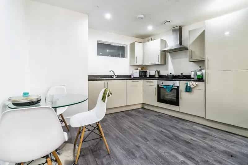 3 Bedroom Flat for Sale Manchester M4