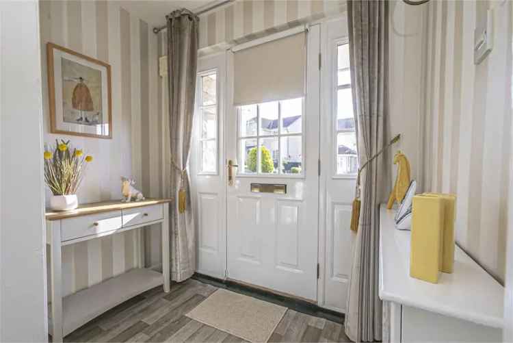 4 Bed Detached House Pitreavie Estate