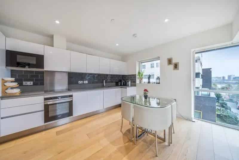 Greenwich Millennium Village Two-Double Bedroom Apartment